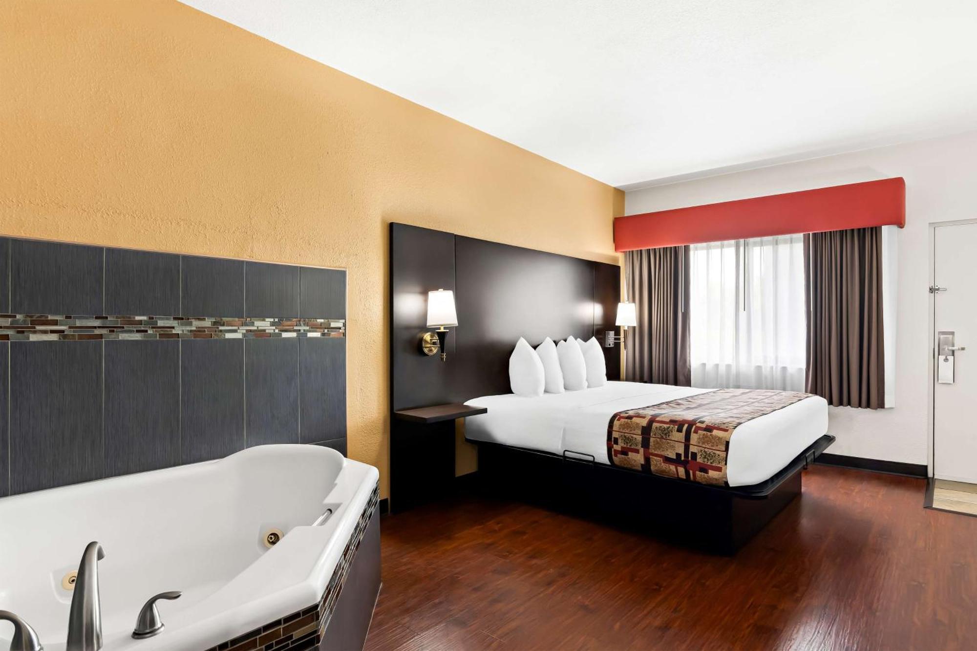 Best Western Lake אוקיצ'ובי מראה חיצוני תמונה
