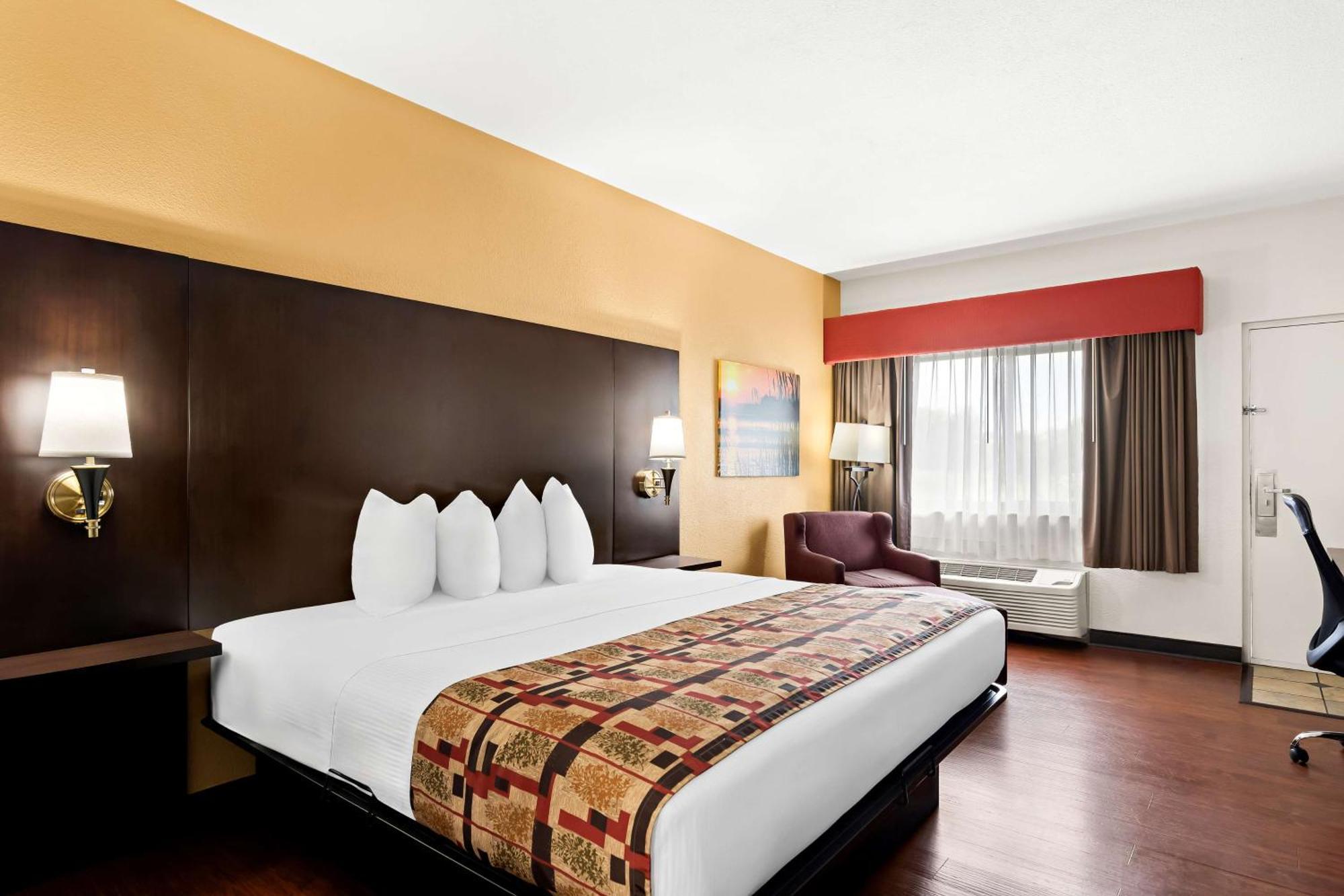 Best Western Lake אוקיצ'ובי מראה חיצוני תמונה
