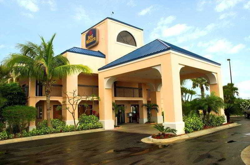 Best Western Lake אוקיצ'ובי מראה חיצוני תמונה